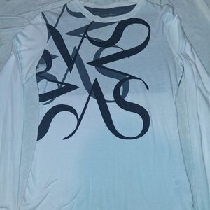 Simply Vera Wang Womens White and Gray Graphic Long Sleeve Tee